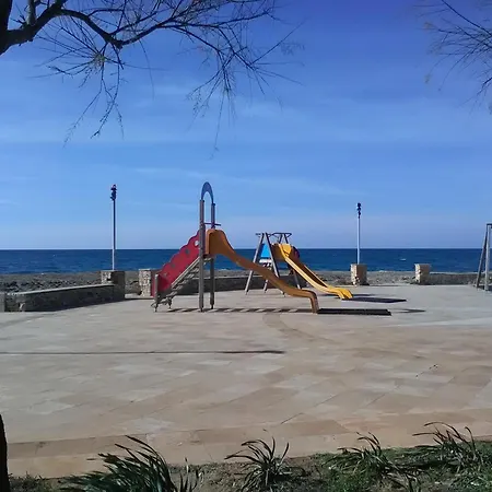 A Pochi Metri Dal Mare Seminterrato شقة